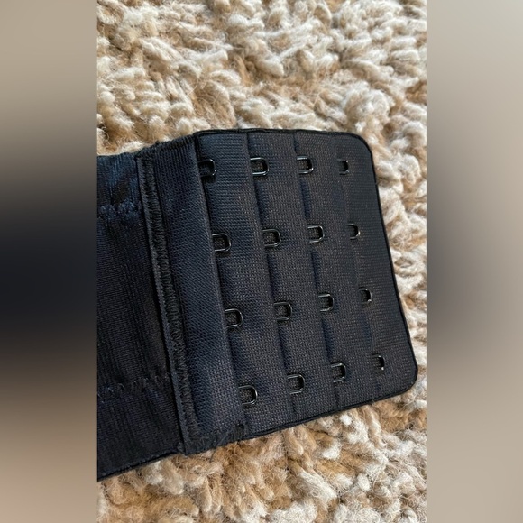 40D super comfy black strapless underwire bra NWOT - Picture 4 of 4